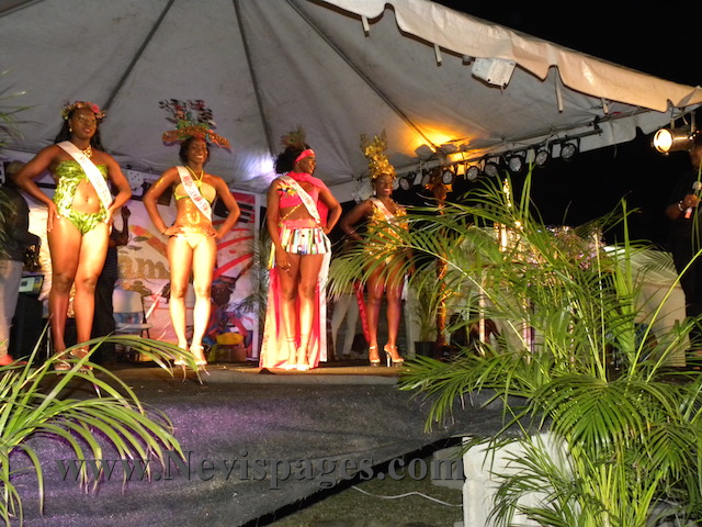 (Photo Gallery):Miss Swimwear Competition Gingerama 2015