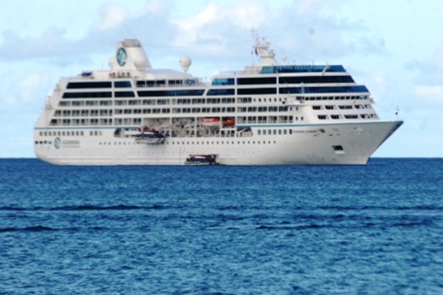 Nevis targets small high end cruise liners