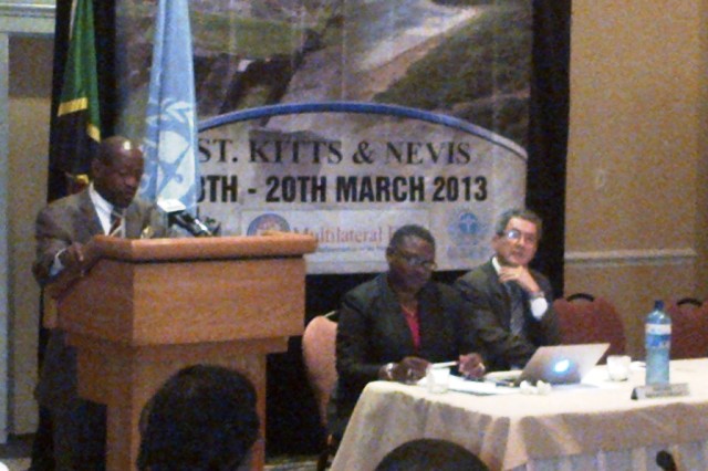 PM urges involvement of consumers in protecting the global environment