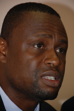 Former senior minister Harris “has been obstructive”; new candidates could emerge in constituencies, says Minister Carty