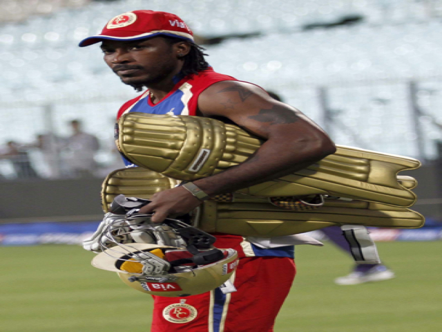 Gayle smashes fastest century in cricket history