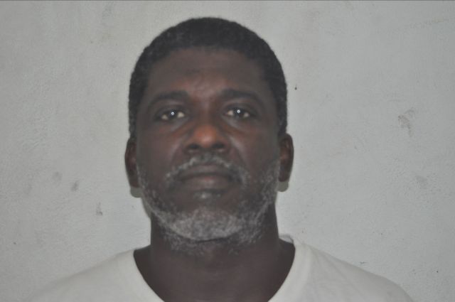 Surveillance cameras catches car battery thief red handed