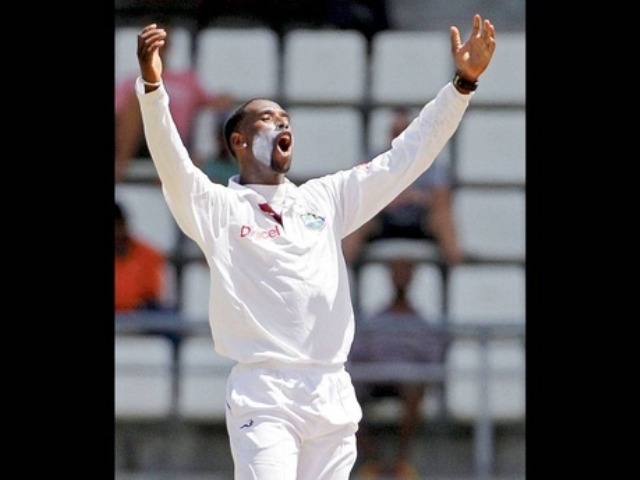 Shillingford Steers Windwards Into Semis