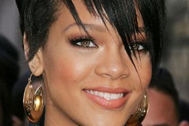 Rihanna to rock Barbados at November concert
