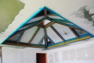 The artistic roof that was painted by Isis Richards and her colleagues. They also built the roof. 