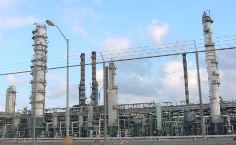Refinery closure may jeopardise USVI aviation industry