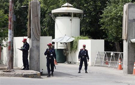 U.S. orders non-essential staff out of consulate in Pakistan’s Lahore