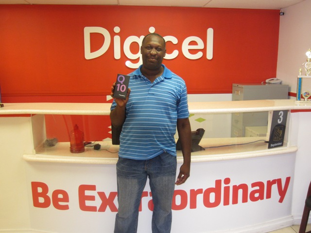 Text, Play & Win an IPAD 2 this September with Digicel