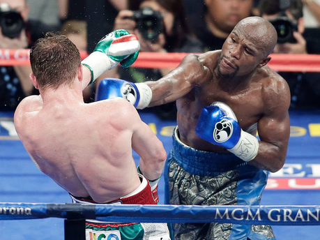 Mayweather Leaves No Doubt After Another Huge Victory