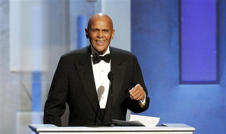 Belafonte sues King estate, daughter over ownership of documents
