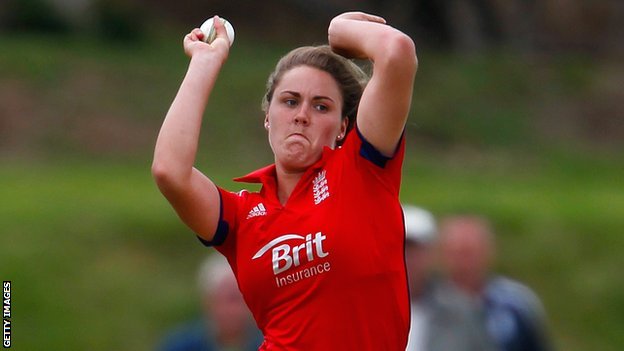 Natalie Sciver takes hat-trick as England women reach T20 final