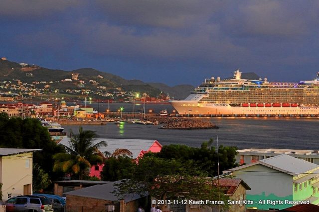 Cruise passengers enjoy sea, sun and sand in St. Kitts