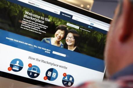 Crucial weekend for Obamacare website, begins with a shutdown