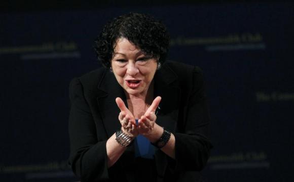 Justice Sotomayor to drop ball, not gavel, on 2014 Times Square countdown
