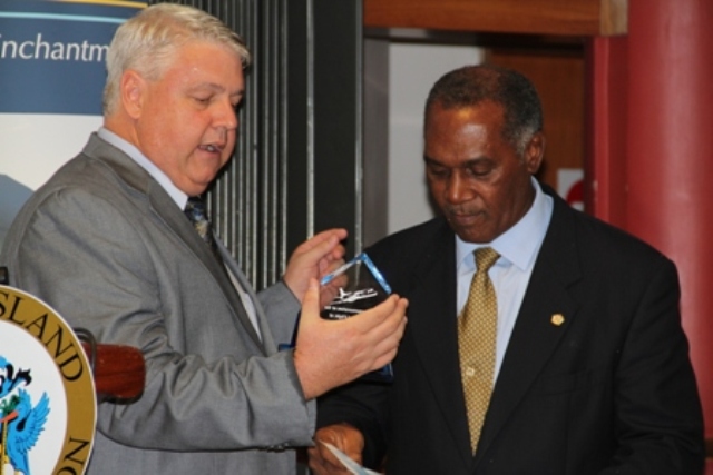 Nevis Premier thanks Seaborne Airlines