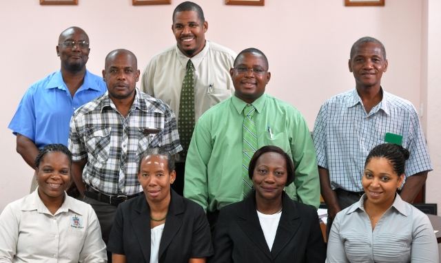 Supervisors advance with management programme