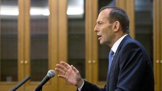 Missing plane MH370: Abbott says signal ‘rapidly fading’