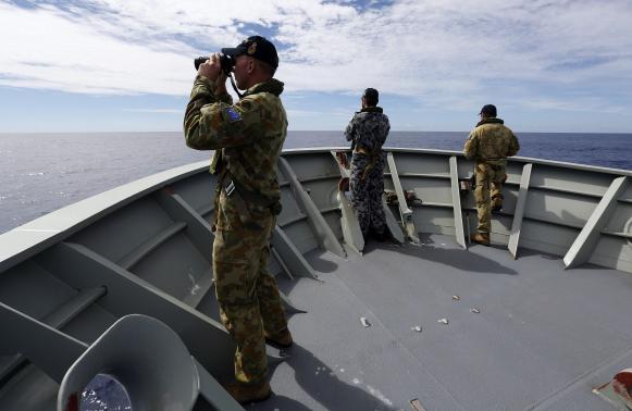 Malaysia plane hunt resumes amidst optimism over 'pings'