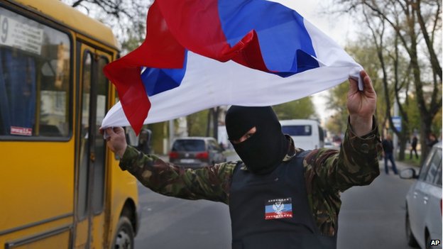 Russia risks further US sanctions over Ukraine, says Kerry