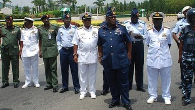 Nigeria army ‘knows where Boko Haram are holding girls’