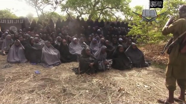 Nigerian teachers protest over kidnapped schoolgirls