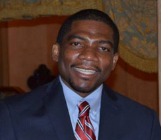 Call for Eugene Hamilton to resign over derogatory statement about Nevisians