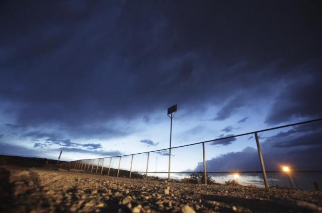 Are Central American Children Crossing US Border Refugees Or Economic Migrants?