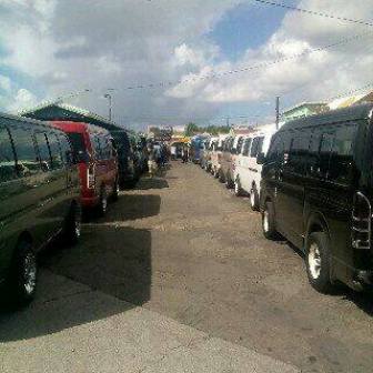 Government and bus association representatives reach agreement on concessions