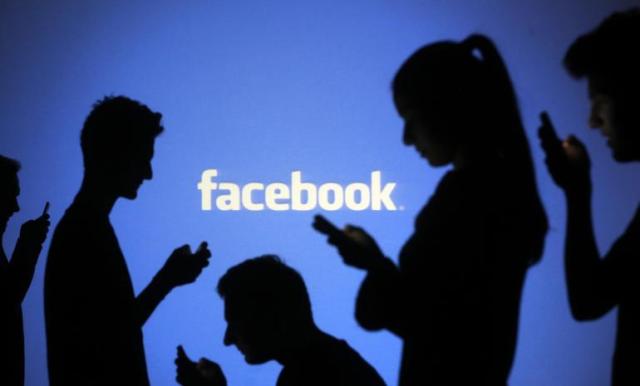 Facebook Working On Professional Website ‘Facebook At Work’ To Compete With LinkedIn, Others