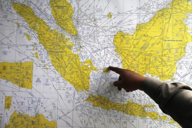 Search For AirAsia Flight QZ8501 Enters Second Day