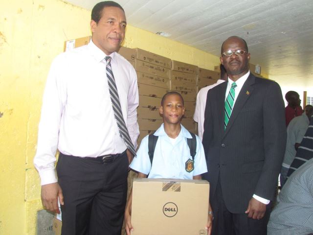 Federal Ministers to distribute laptops to Nevis first formers