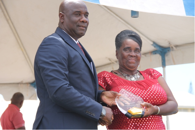 Long-standing Agriculture worker on Nevis honoured for contribution