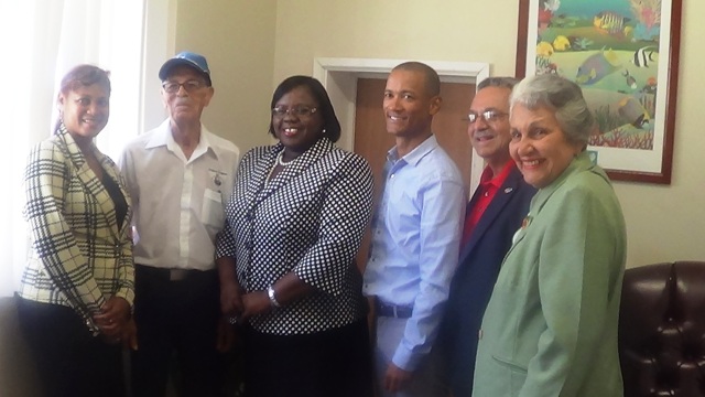 Top Officials Meet Premier and Junior Minister of Sports