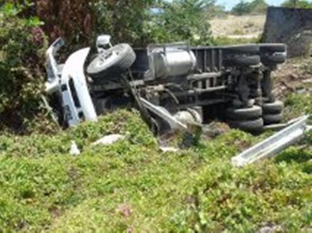 Truck turns over in Zion