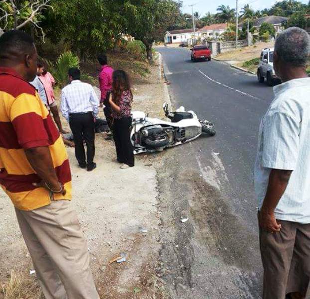 Police Officer suffers minor injuries after falling from motorbike
