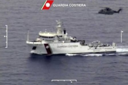 Libya migrant boat sinking: Up to 700 feared dead as migrant ship capsizes in waters south of Italy