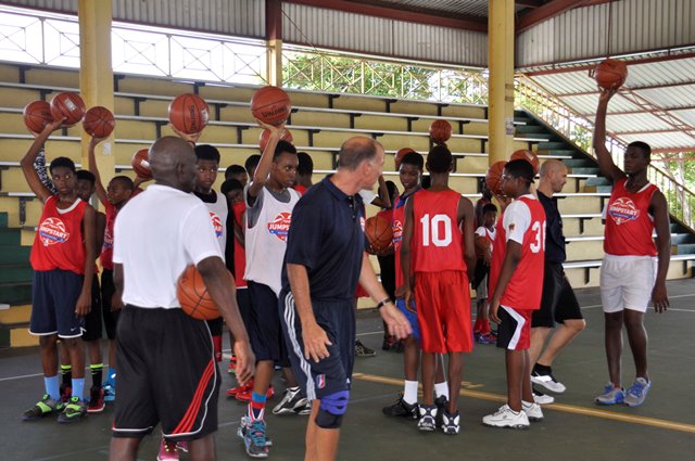 ANTIGUA AND BARBUDA PLAYERS IMPRESS NBA COACHES AT DIGICEL JUMPSTART CLINICS