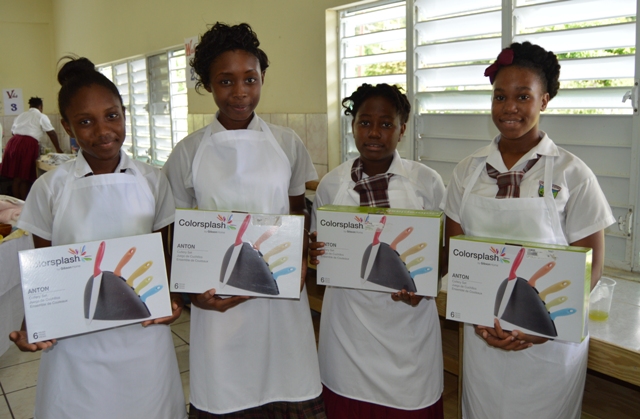 HIGH SCHOOL STUDENTS SHOWCASE THEIR CULINARY SKILLS