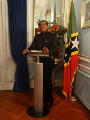 London High Commissioner donates to health care on Nevis