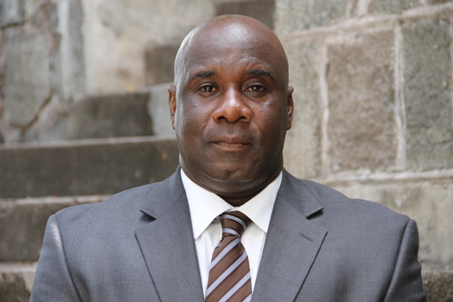 Nevis Public Utilities Minister announces reduction in fuel surcharge