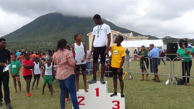 GREEN HOUSE STORM TO VICTORY AT EPPS SPORTS MEET