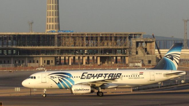 EgyptAir crash: Plane ‘made sharp turns before plunge’