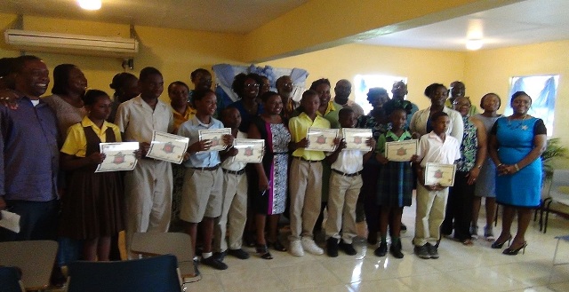 Class Of ’84 Gives Back To Primary School Students