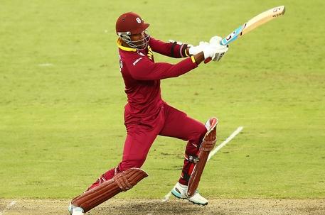 Pakistan strolls to 3-0 after Imad 3-for 21