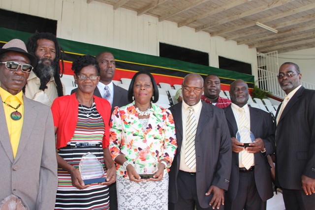 Six individuals; one group receive Independence Day Award for contributions to Nevis’ development‏