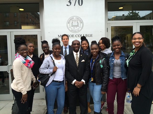Ambassador Condor Meets Nationals Studying at Monroe College in New York