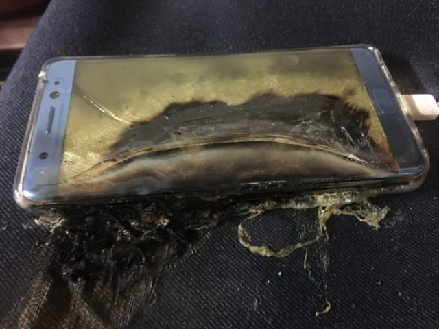 Samsung Galaxy Note 7 Banned On All U.S. Flights Due To Fire Hazard