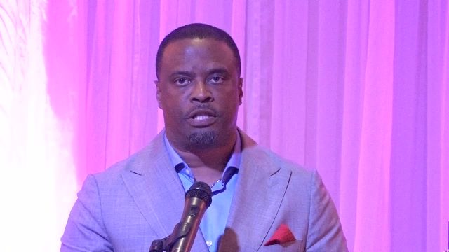 Health Minister Brantley delivers address at Nevis Renal Society’s 2016 Gala Dinner and Dance