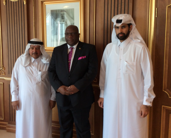 Prime Minister builds economic relations with Qatar during his short but productive stay