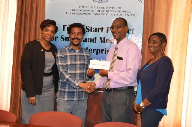 Development Bank lauded for its continued partnership with the National Carnival‏